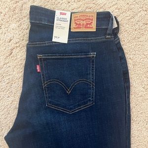 Levi’s Women’s Size 18 Jeans - NWT